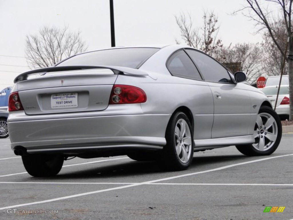 2004 GTO Coupe - Quicksilver Metallic / Black photo #2