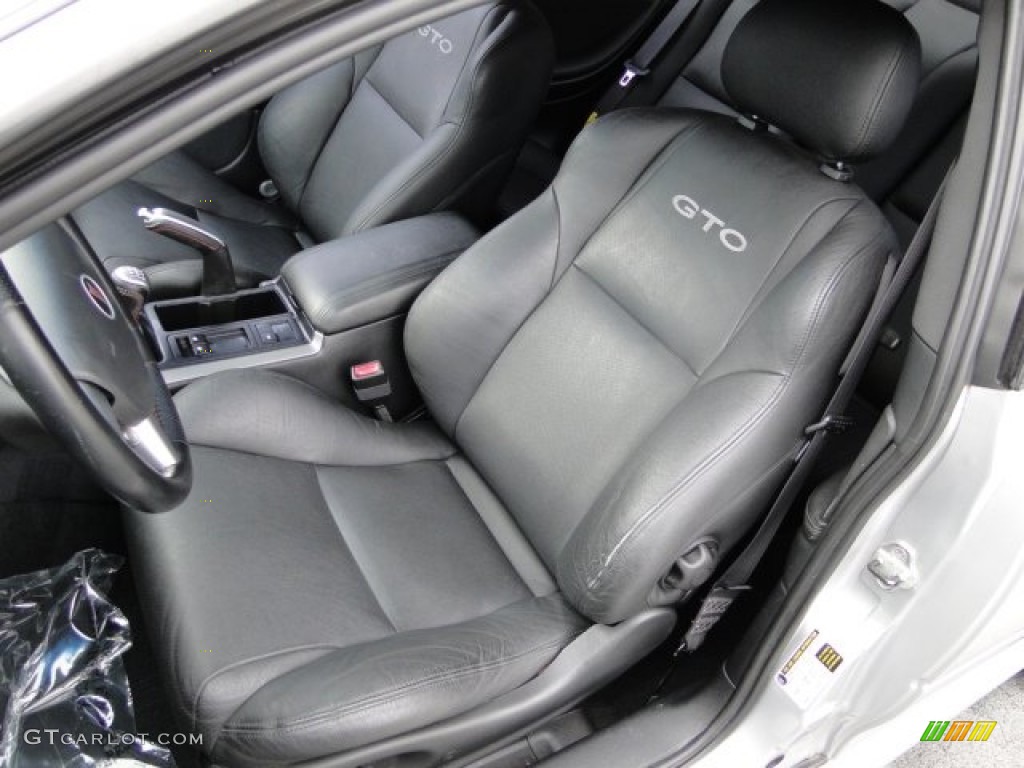 2004 Pontiac GTO Coupe Front Seat Photo #75397251