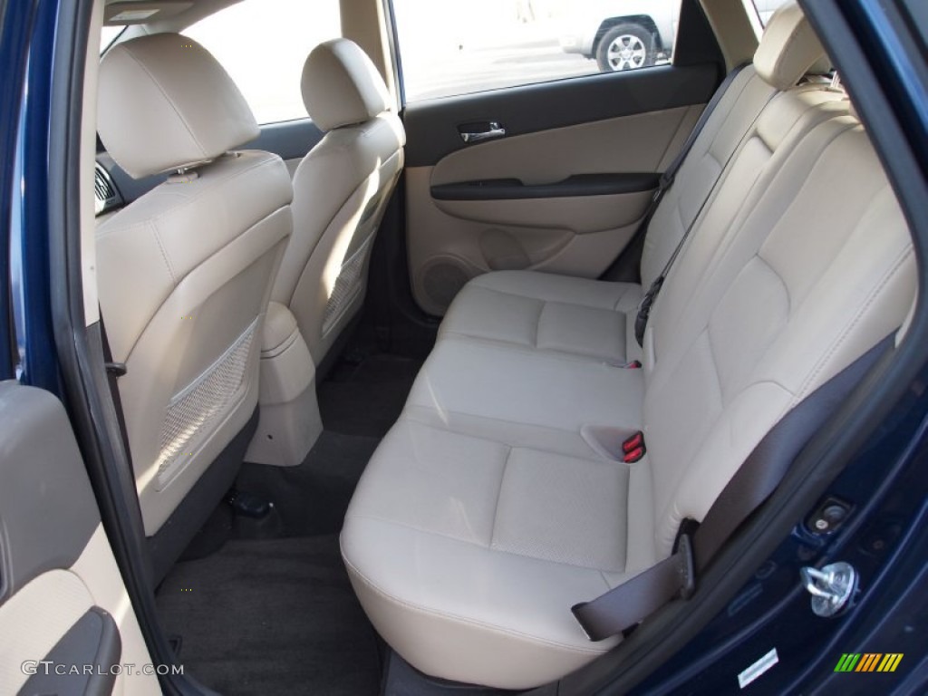 2011 Hyundai Elantra Touring SE Rear Seat Photos
