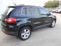 Deep Black Metallic - Tiguan SE Photo No. 7