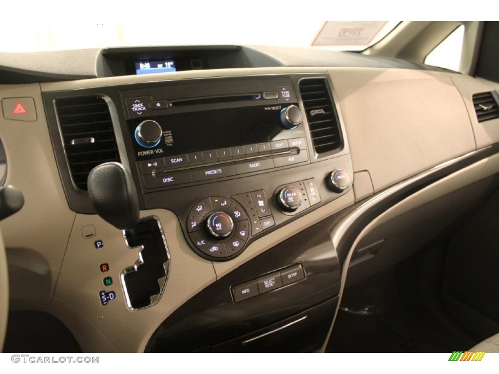 2011 Sienna LE - Sandy Beach Metallic / Bisque photo #9