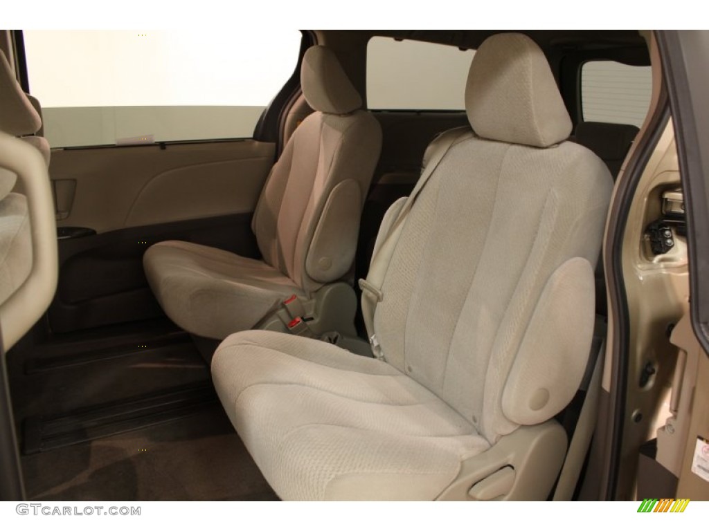 2011 Sienna LE - Sandy Beach Metallic / Bisque photo #14