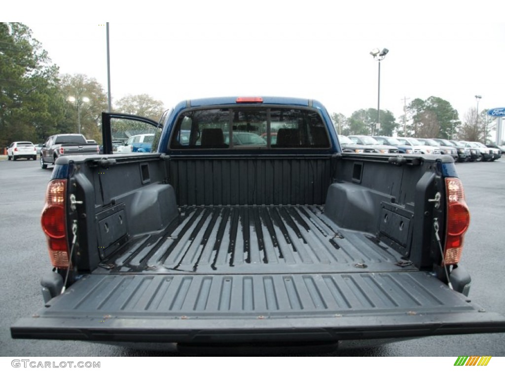 2005 Tacoma Access Cab - Indigo Ink Blue Pearl / Taupe photo #13