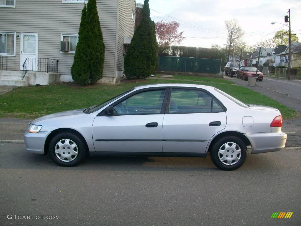 1999 Accord DX Sedan - Satin Silver Metallic / Gray photo #2