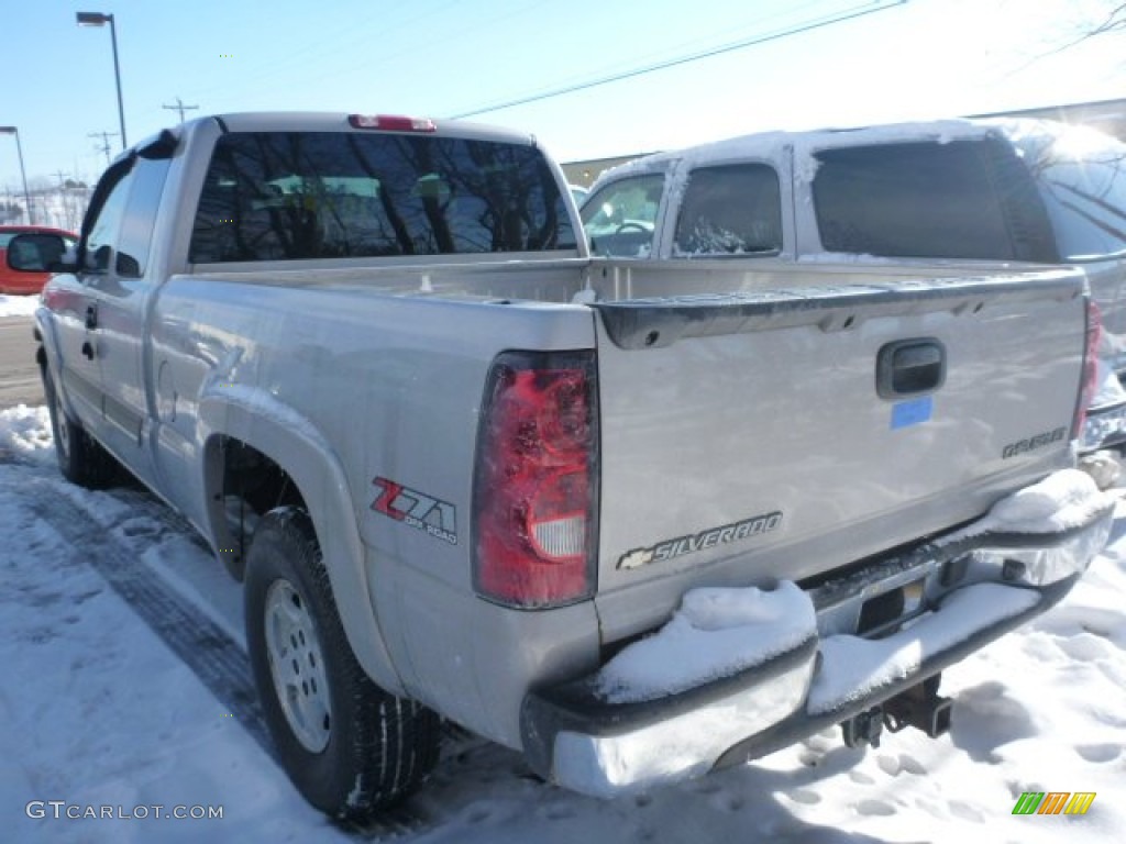 2004 Silverado 1500 Z71 Extended Cab 4x4 - Silver Birch Metallic / Dark Charcoal photo #4