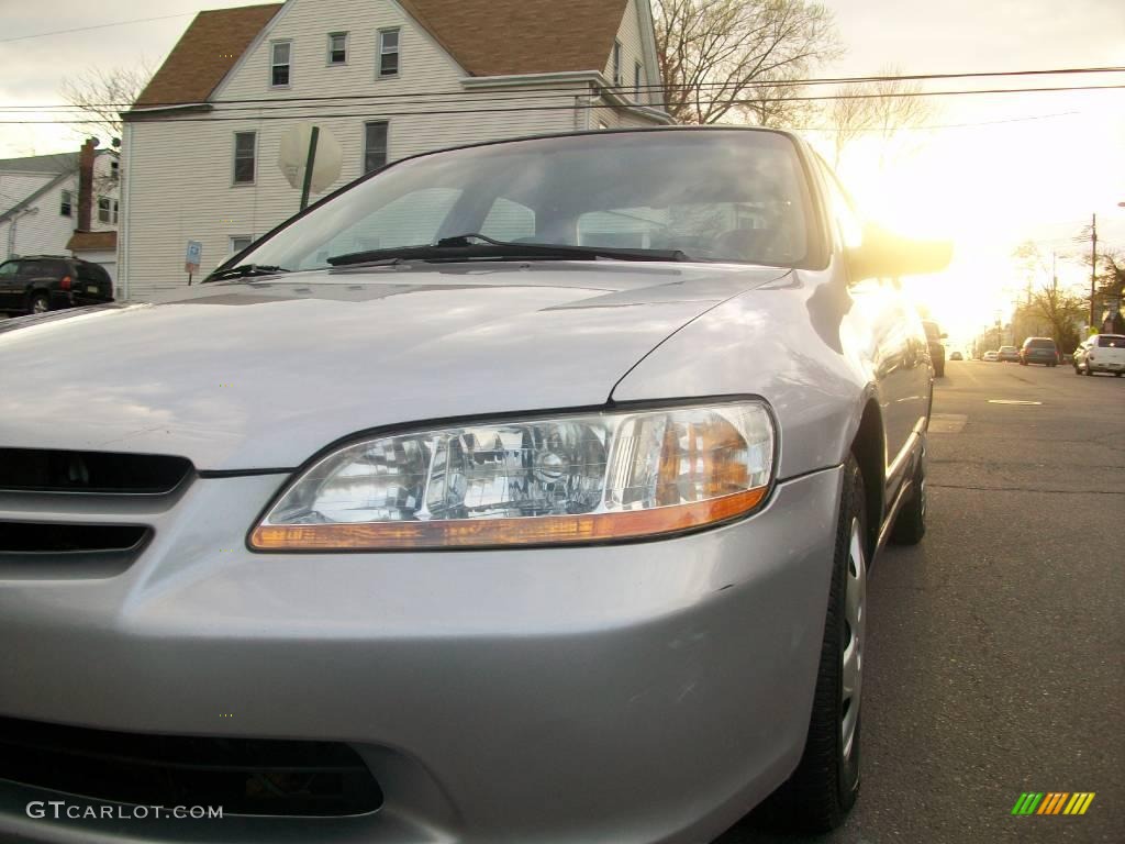 1999 Accord DX Sedan - Satin Silver Metallic / Gray photo #16