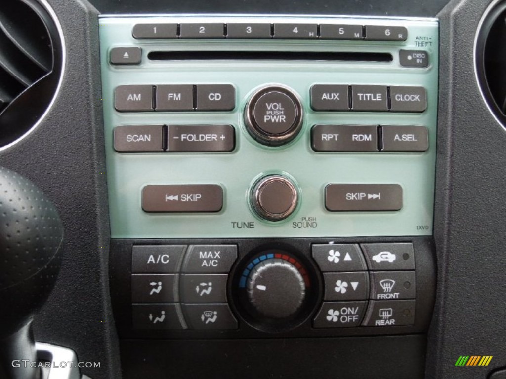 2011 Honda Pilot LX Controls Photos