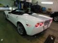 Arctic White/60th Anniversary Pearl Silver Blue Stripes - Corvette 427 Convertible Collector Edition Photo No. 6