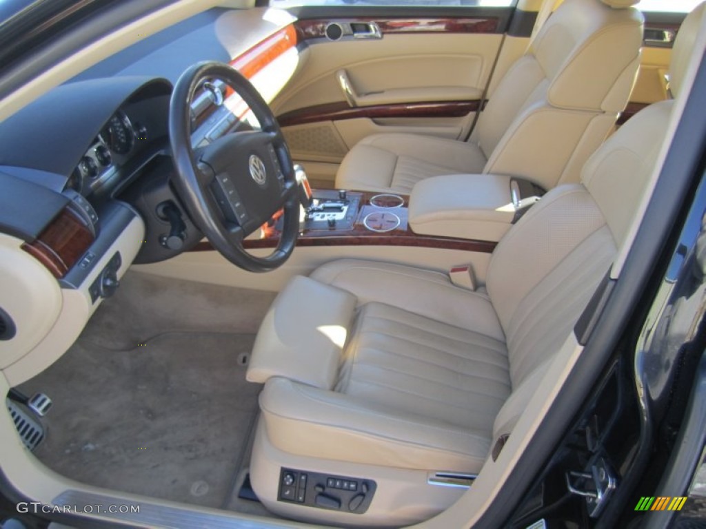 Sonnen Beige Interior 2004 Volkswagen Phaeton W12 4Motion Sedan Photo #75410908