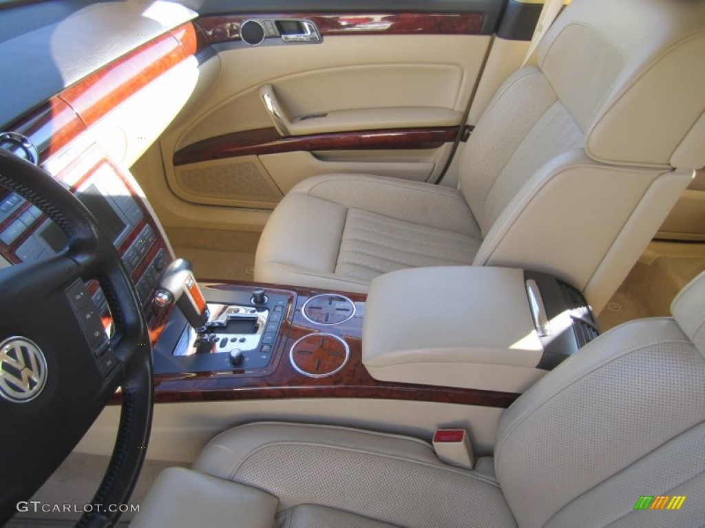 Sonnen Beige Interior 2004 Volkswagen Phaeton W12 4Motion Sedan Photo #75410952