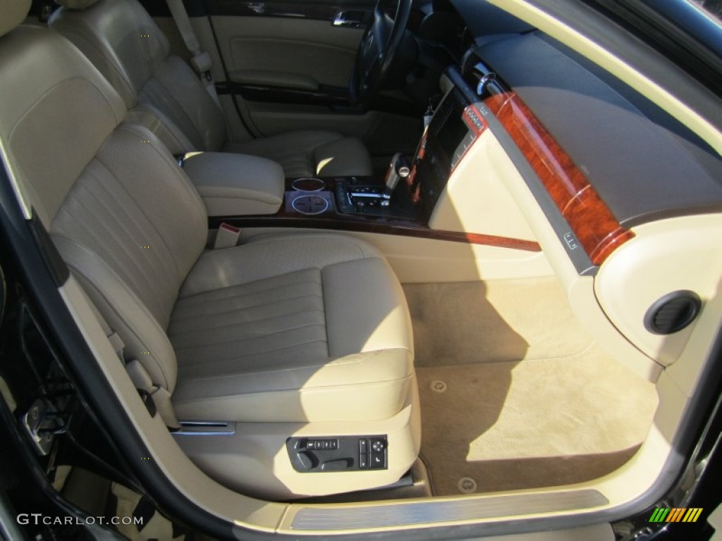 2004 Volkswagen Phaeton W12 4Motion Sedan Front Seat Photo #75411138
