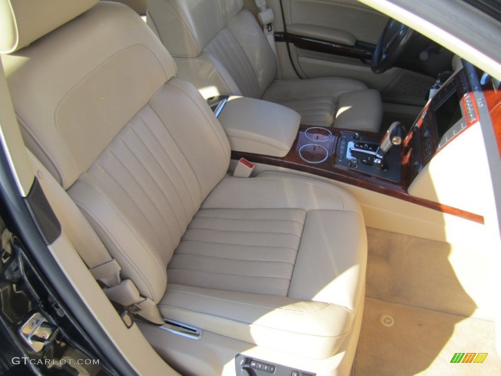 2004 Volkswagen Phaeton W12 4Motion Sedan Front Seat Photo #75411150
