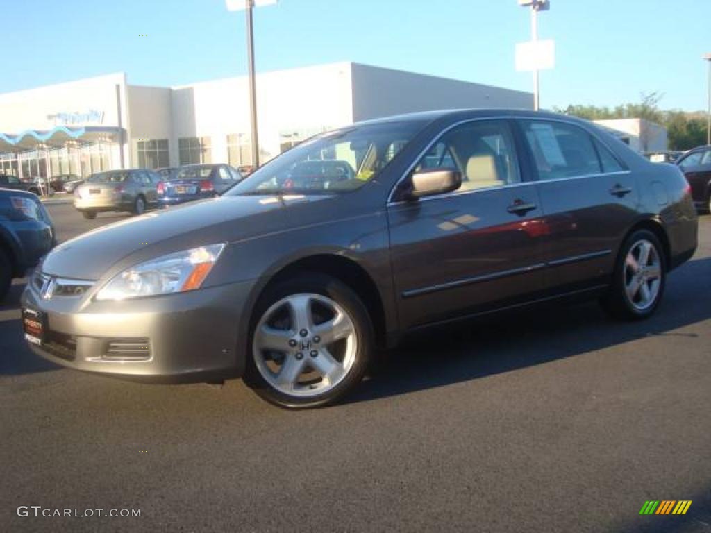 2006 Accord EX V6 Sedan - Carbon Bronze Pearl / Ivory photo #2
