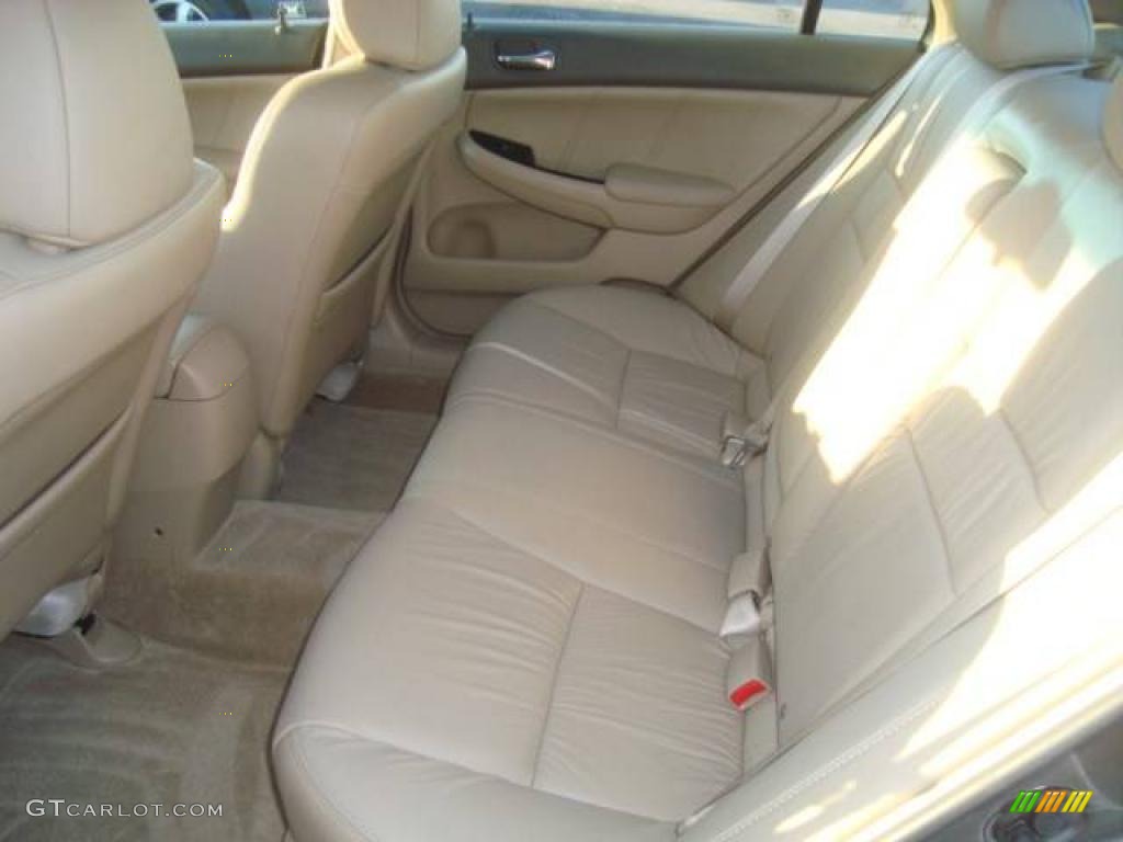 2006 Accord EX V6 Sedan - Carbon Bronze Pearl / Ivory photo #10