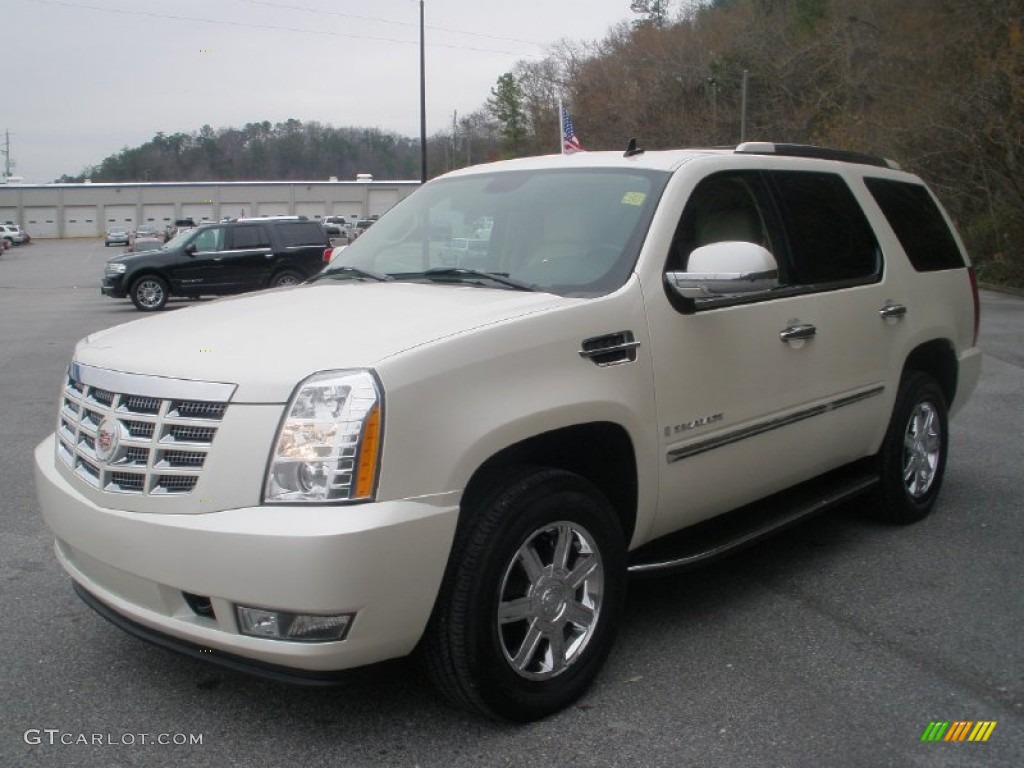 White Diamond 2007 Cadillac Escalade Standard Escalade Model Exterior Photo #75416655