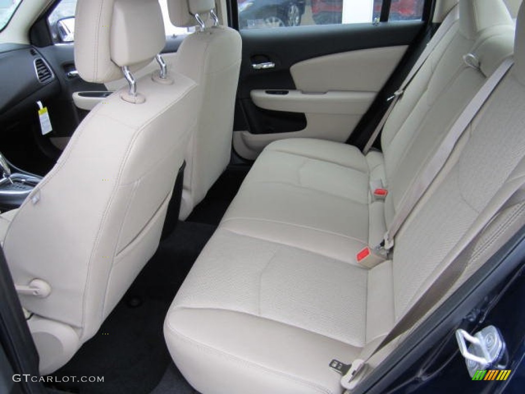 Black/Light Frost Beige Interior 2013 Chrysler 200 Touring Sedan Photo #75417855