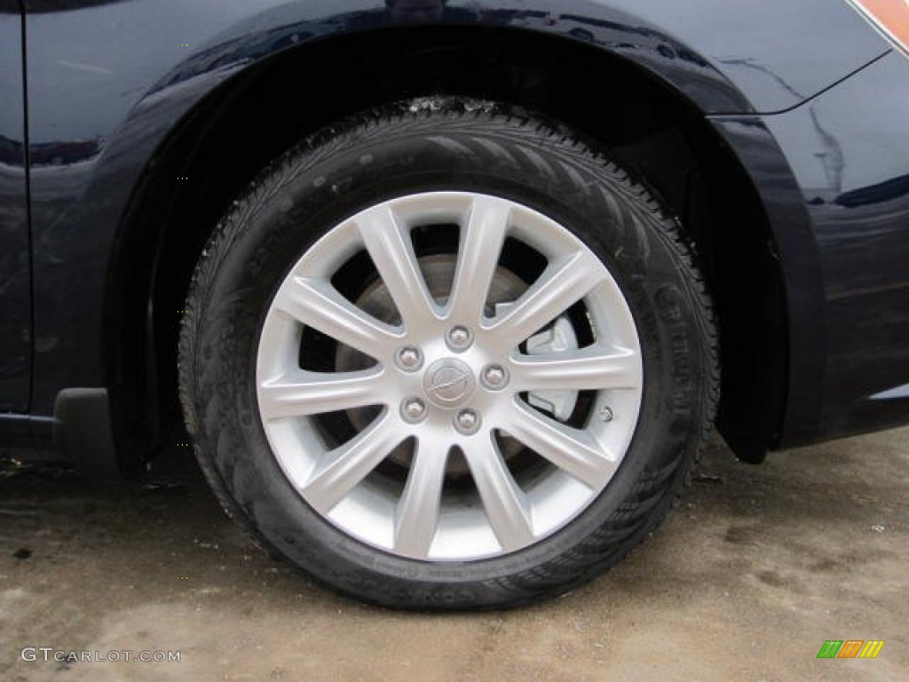 2013 Chrysler 200 Touring Sedan Wheel Photo #75417981