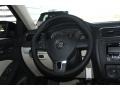 Black Uni - Jetta SE Sedan Photo No. 15