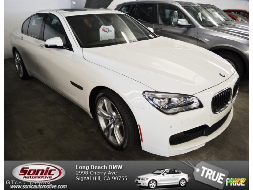 2013 7 Series 740i Sedan - Alpine White / Black photo #1