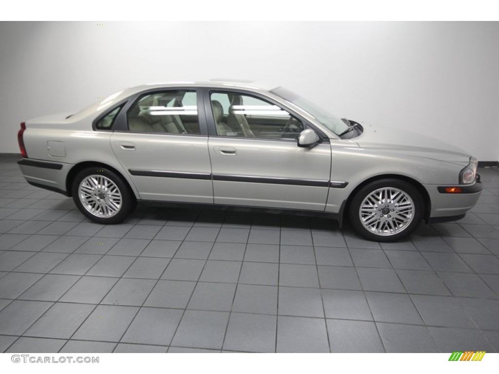2000 S80 T6 - Moondust Metallic / Light Sand photo #8
