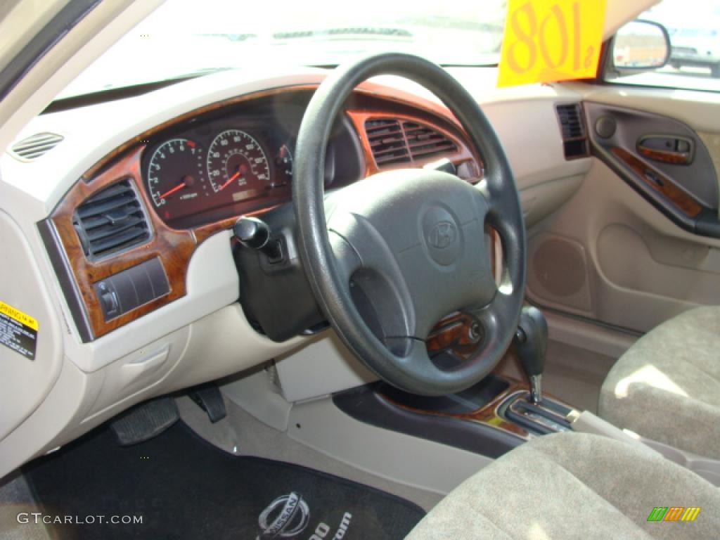 2001 Elantra GLS - Champagne / Beige photo #6