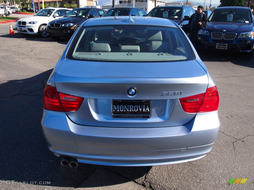 2010 3 Series 328i Sedan - Blue Water Metallic / Gray Dakota Leather photo #9