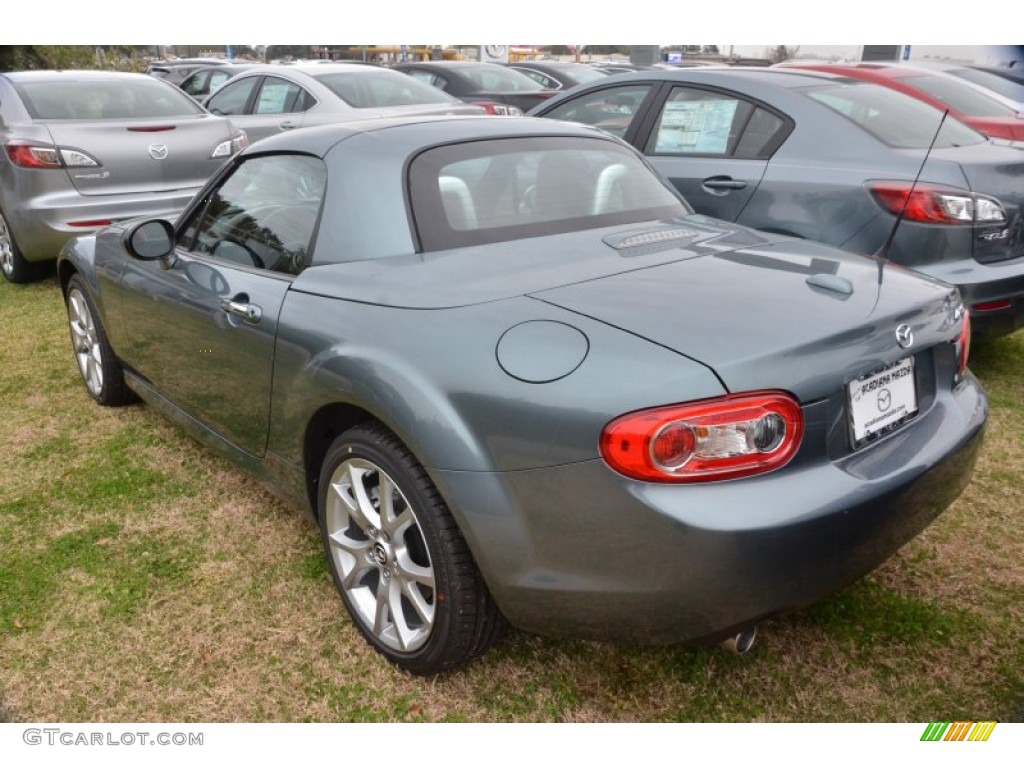 Dolphin Gray Mica 2013 Mazda MX-5 Miata Grand Touring Hard Top Roadster Exterior Photo #75434262