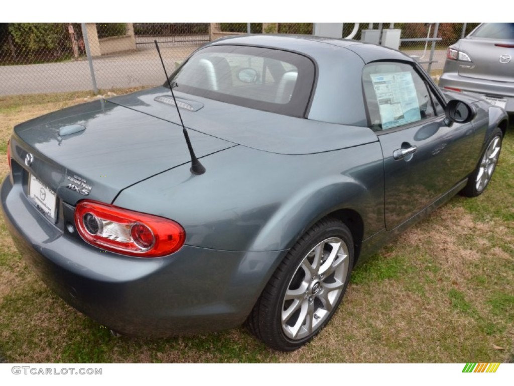 2013 MX-5 Miata Grand Touring Hard Top Roadster - Dolphin Gray Mica / Spicy Mocha photo #3