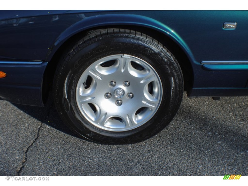 2002 Jaguar XJ Vanden Plas Wheel Photo #75434348