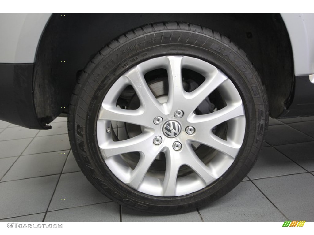 2009 Volkswagen Touareg 2 V8 Wheel Photo #75434782