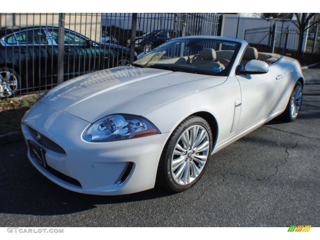2010 XK XK Convertible - Porcelain White / Caramel photo #25