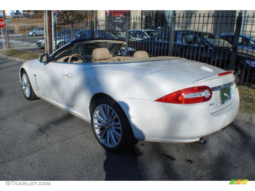 2010 XK XK Convertible - Porcelain White / Caramel photo #26