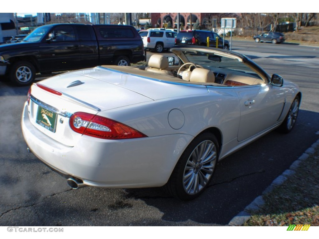 2010 XK XK Convertible - Porcelain White / Caramel photo #27