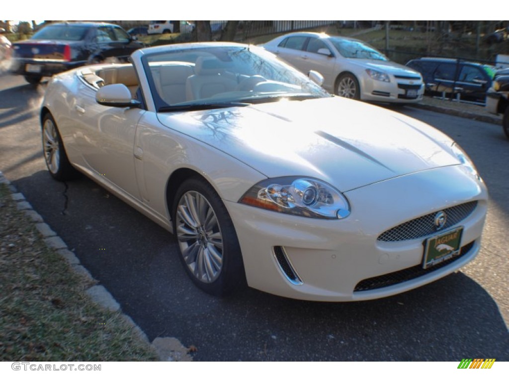 2010 XK XK Convertible - Porcelain White / Caramel photo #28