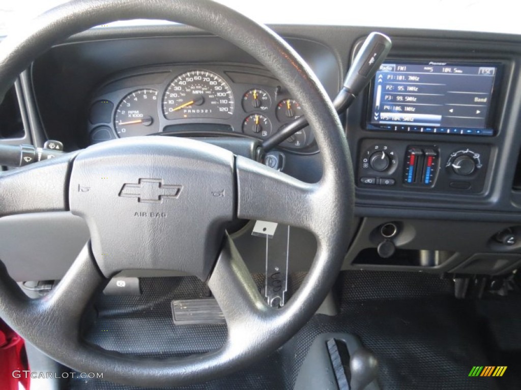 2006 Silverado 1500 LT Regular Cab 4x4 - Victory Red / Dark Charcoal photo #31