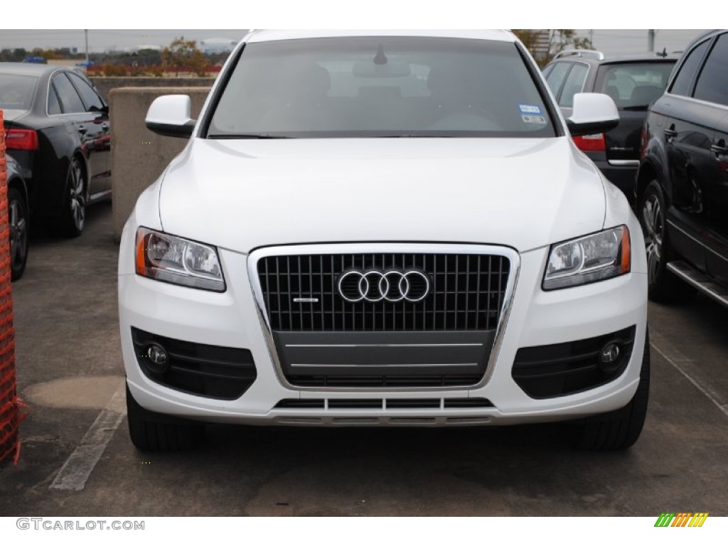 2011 Q5 2.0T quattro - Ibis White / Cinnamon Brown photo #2