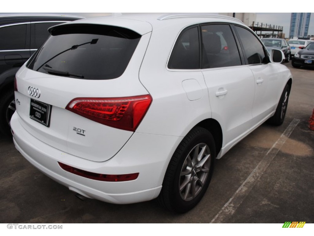 2011 Q5 2.0T quattro - Ibis White / Cinnamon Brown photo #7