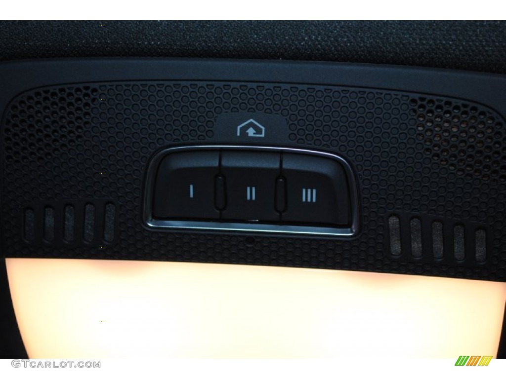 2011 Q5 2.0T quattro - Ibis White / Cinnamon Brown photo #22