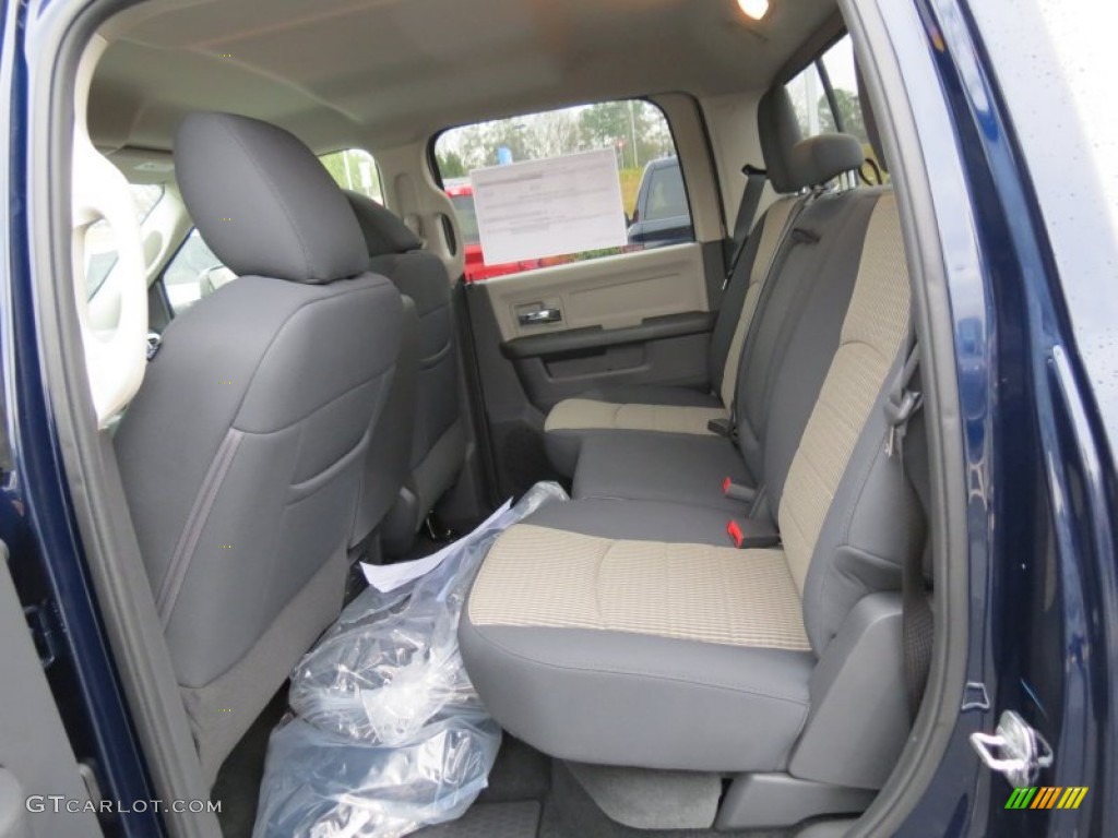2012 Ram 3500 HD Big Horn Crew Cab Dually - True Blue Pearl / Dark Slate/Medium Graystone photo #8