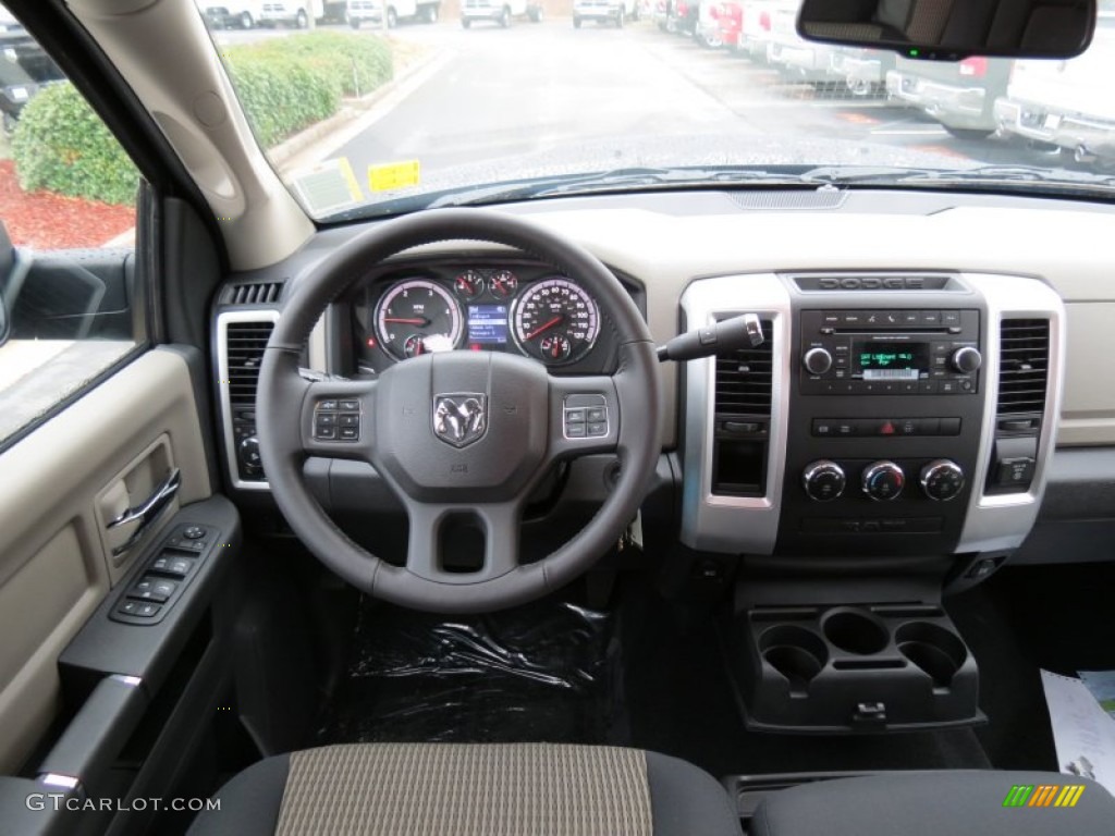 2012 Ram 3500 HD Big Horn Crew Cab Dually - True Blue Pearl / Dark Slate/Medium Graystone photo #9