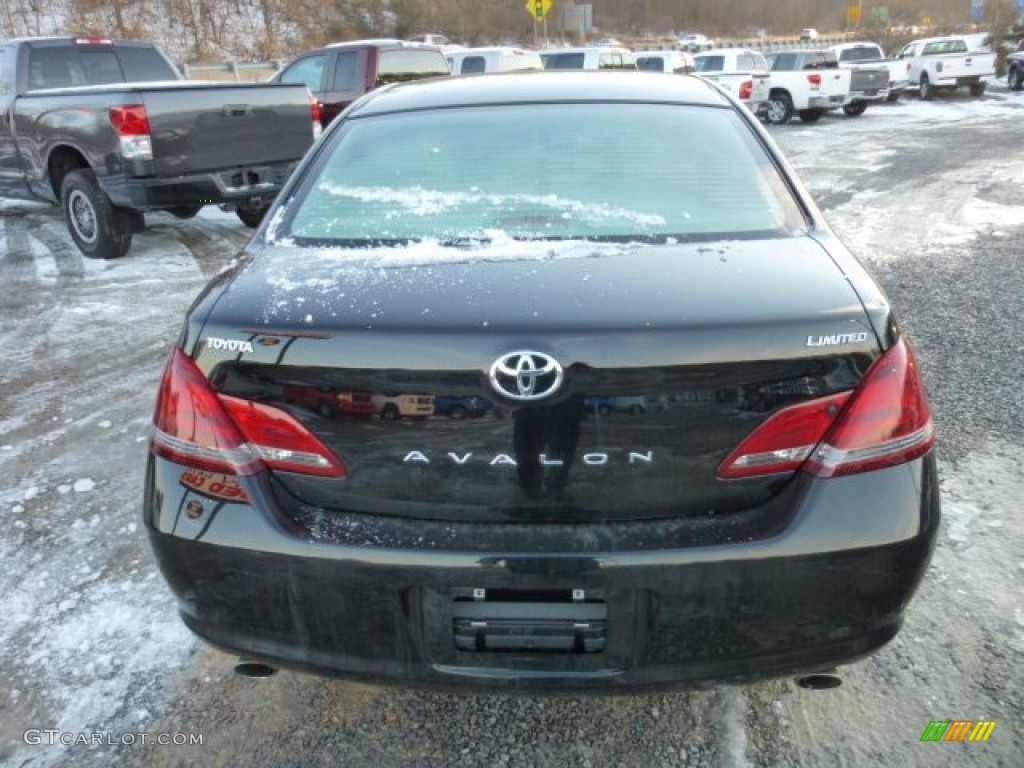 2008 Avalon Limited - Black / Ivory Beige photo #5