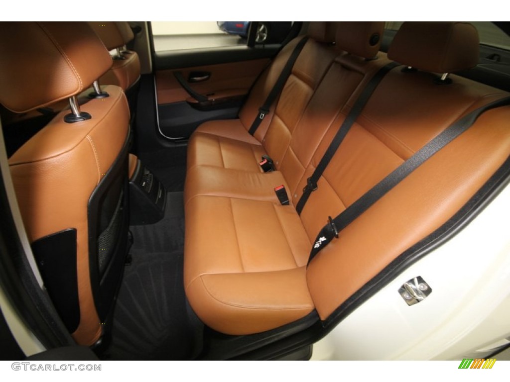 2009 3 Series 335i Sedan - Alpine White / Black photo #14
