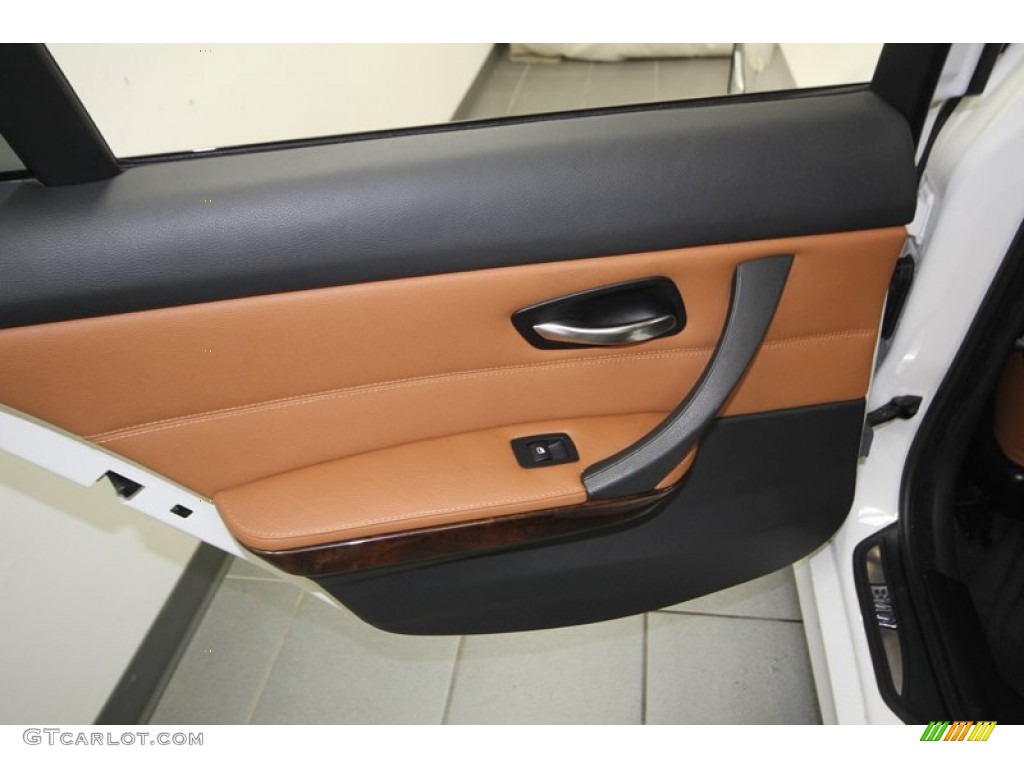 2009 3 Series 335i Sedan - Alpine White / Black photo #28