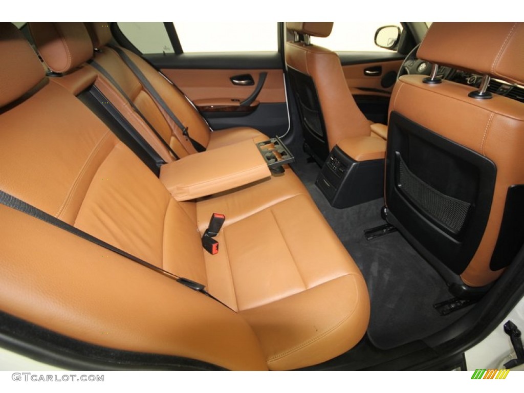 2009 3 Series 335i Sedan - Alpine White / Black photo #33