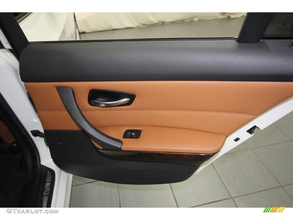 2009 3 Series 335i Sedan - Alpine White / Black photo #34