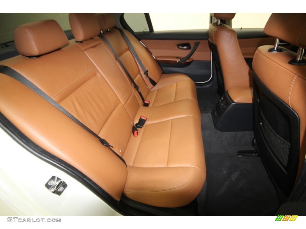 2009 3 Series 335i Sedan - Alpine White / Black photo #35