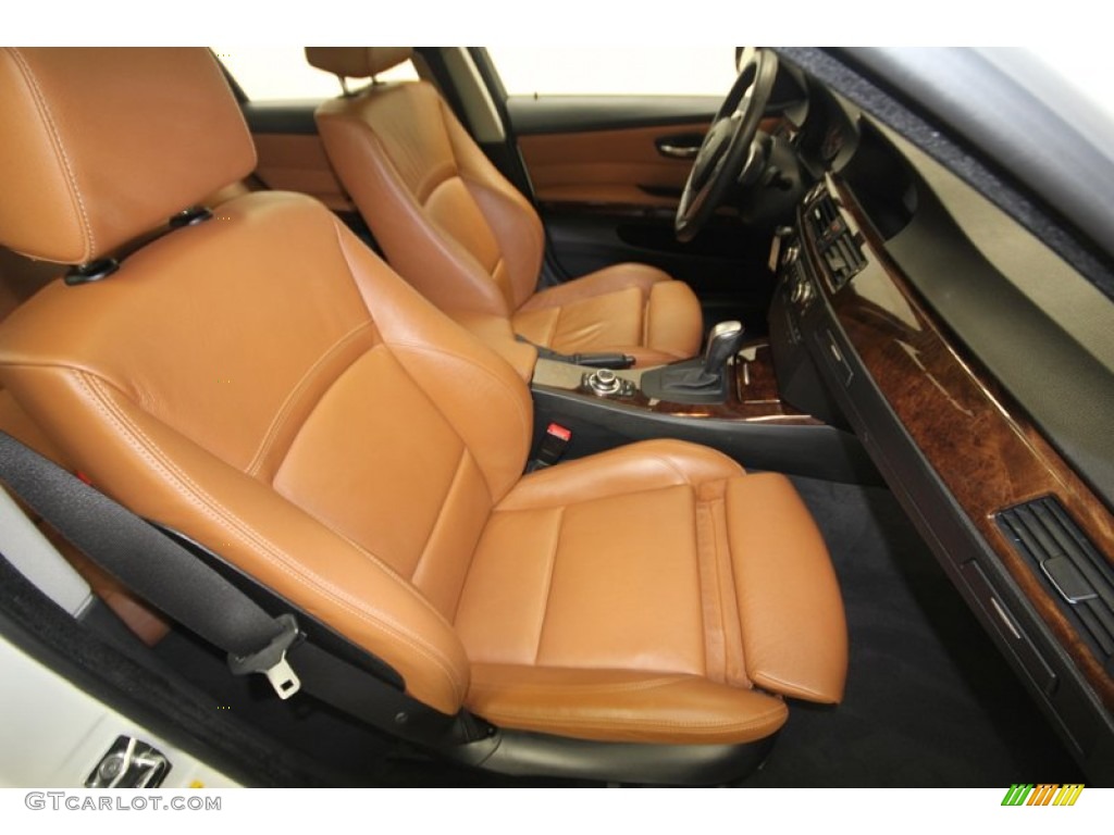 2009 3 Series 335i Sedan - Alpine White / Black photo #39