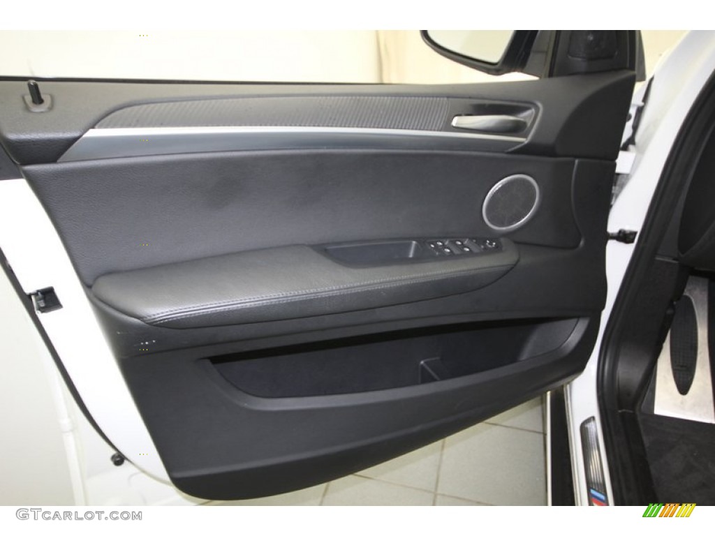 2012 BMW X5 M Standard X5 M Model Door Panel Photos