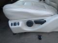 Oxford White - F250 Super Duty Lariat Super Crew Photo No. 31