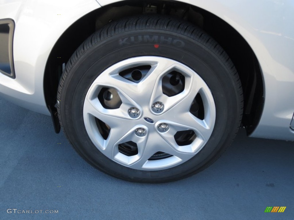 2013 Ford Fiesta S Hatchback Wheel Photo #75444040